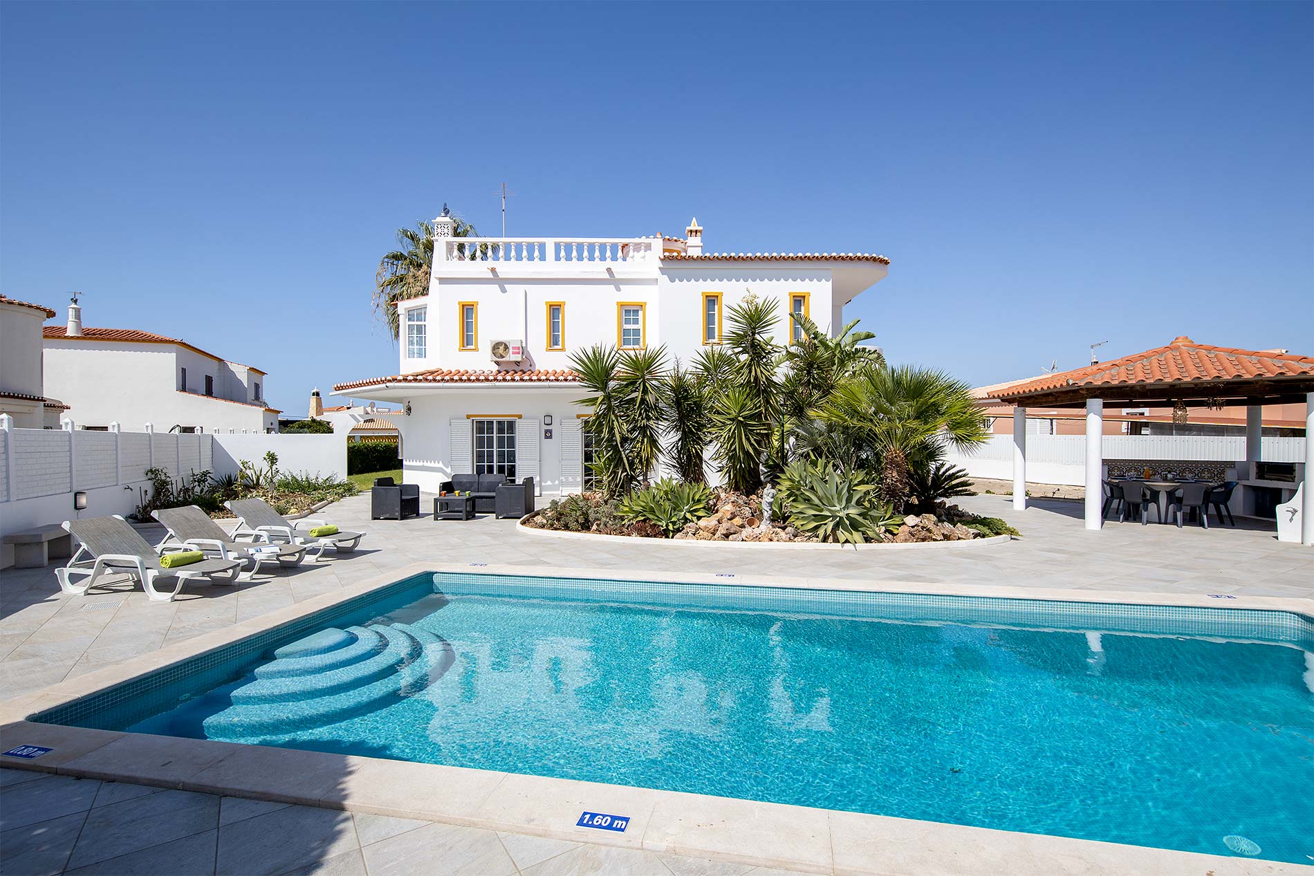 sun-villa-escapes-villa-quatro-vento-portugal-SVE14376-11