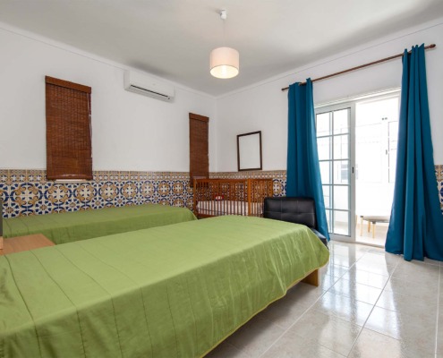 sun-villa-escapes-villa-quatro-vento-portugal-SVE14376-13